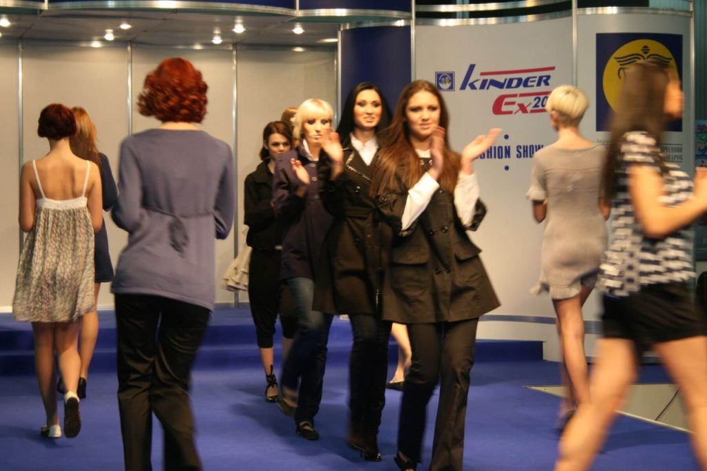 http://lookat.com.pl/wp-content/uploads/2016/04/Kiev-Fashion-2009-173-1024x683.jpg